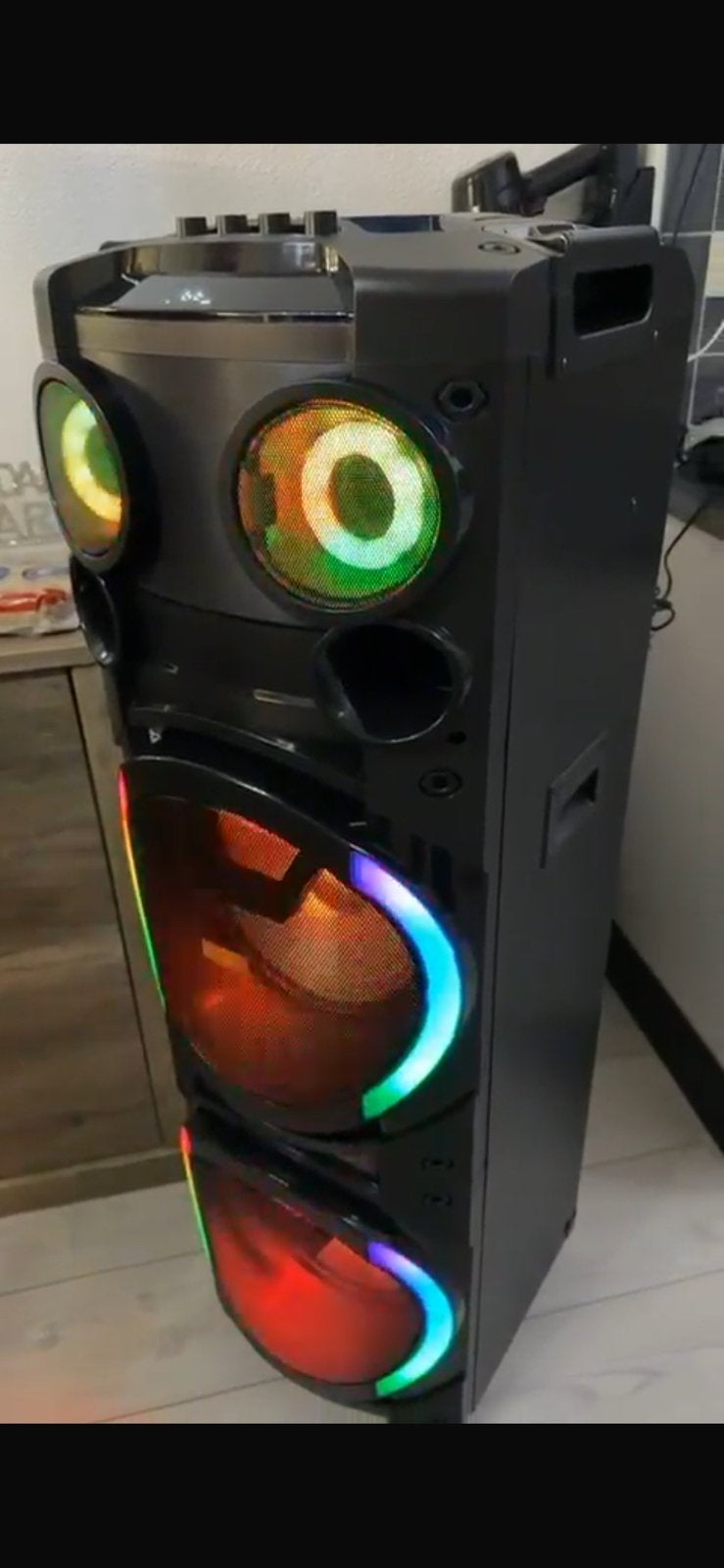 Te huur! Grote speaker met 2 microfoons, Ophalen, Refurbished, Overige merken