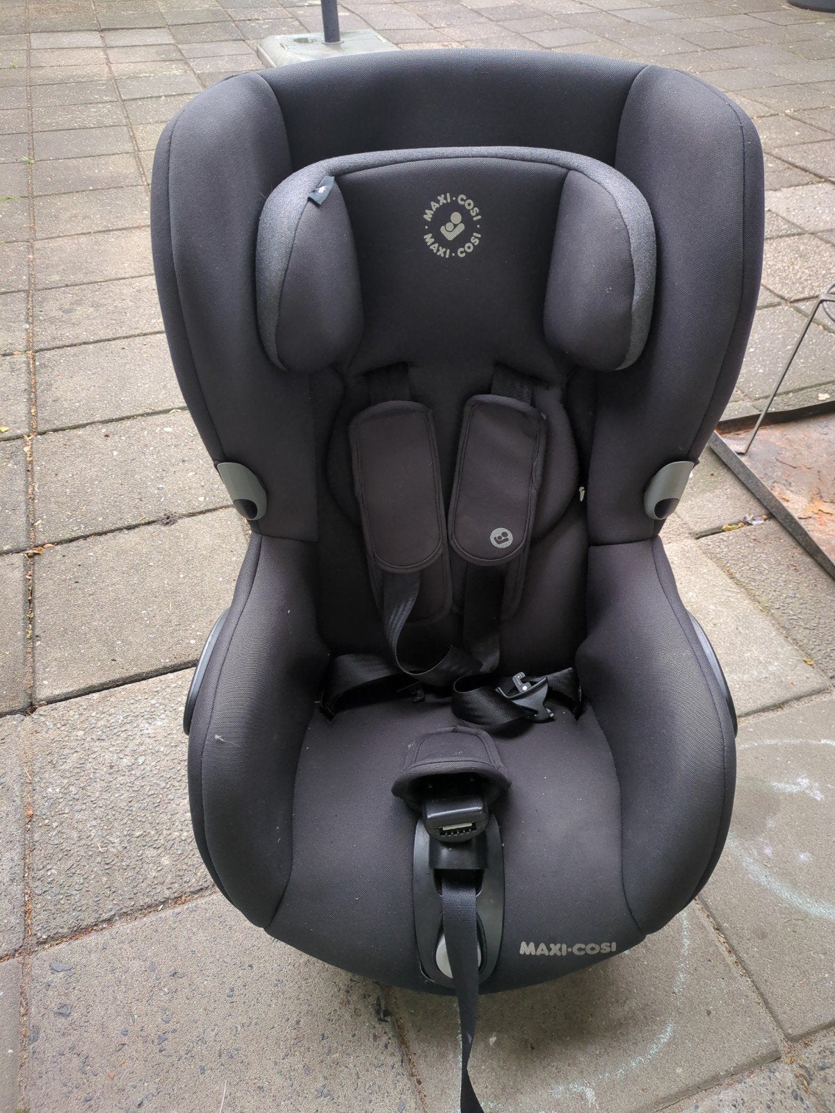 Maxi Cosi Axiss autostoel 1-4 jaar, gordelbevestiging, Ophalen, 9 t/m 18 kg, Maxi-Cosi, Gebruikt