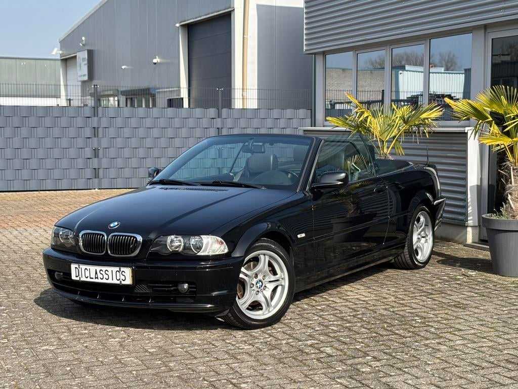 BMW 3-Serie 2.2 CI 320 Cabriolet E46 2001!!, 2171 cc, Parkeersensor, Achterwielaandrijving, Zwart