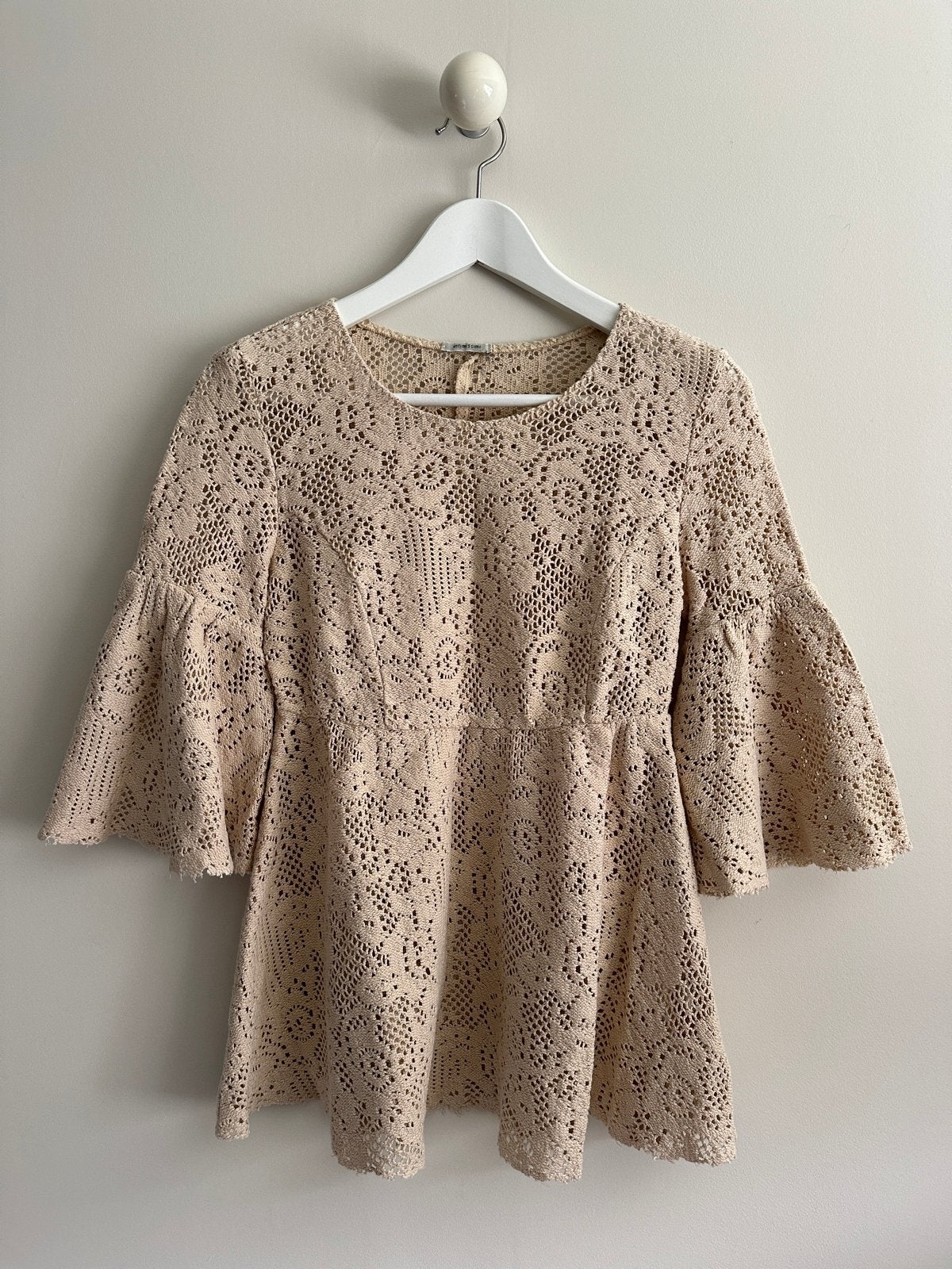 Intimissimi gehaakte top met trompetmouwen, Kleding | Dames, Beige, Ophalen of Verzenden, Zo goed als nieuw, Korte mouw