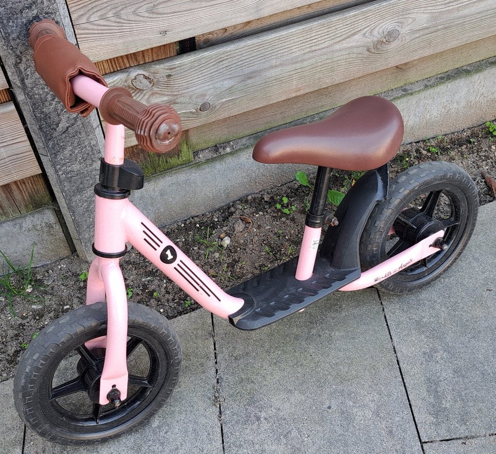 Bandits & Angels Metalen Loopfiets Roze, Kinderen en Baby's, Speelgoed | Buiten | Voertuigen en Loopfietsen, Ophalen, Gebruikt
