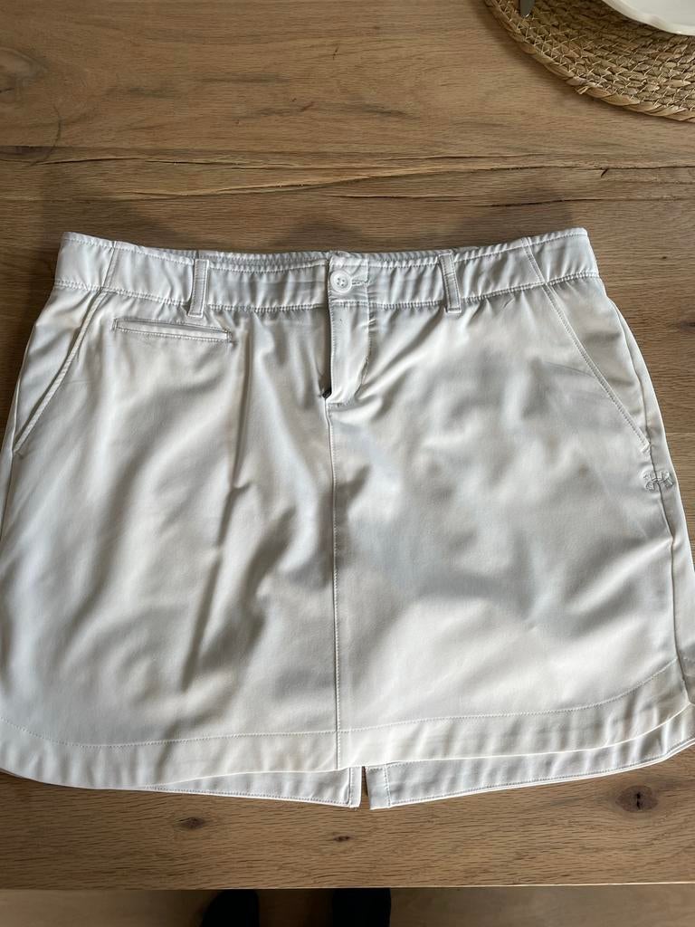 Under Armour golfrokje wit maat 8, Overige merken, L00, Ophalen of Verzenden, Zo goed als nieuw