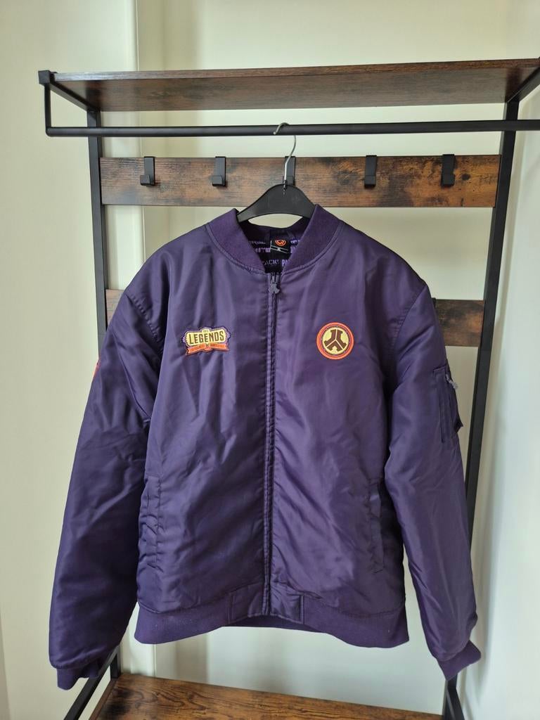 Defqon.1 Legends bomber '25 years of hardstyle', Kleding | Heren, Paars, Ophalen of Verzenden, Q-dance, Maat 56/58 (XL)