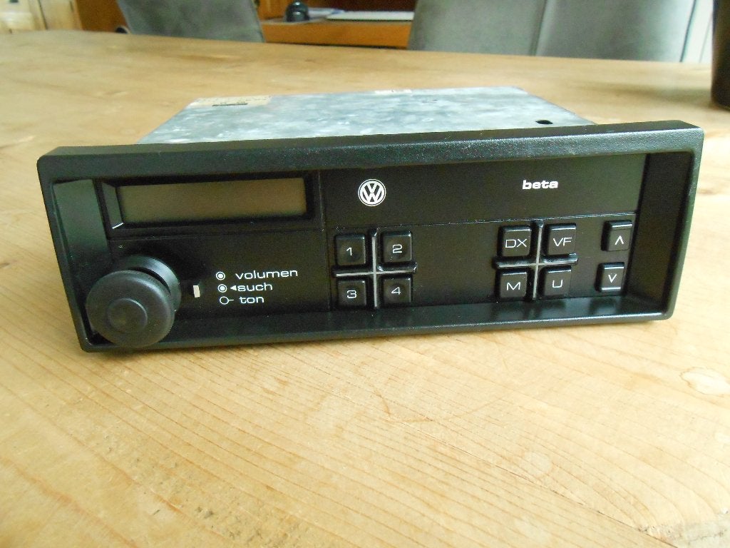 blaupunkt vw beta fm 12v autoradio met golf 2 frame!, Ophalen of Verzenden, Gebruikt