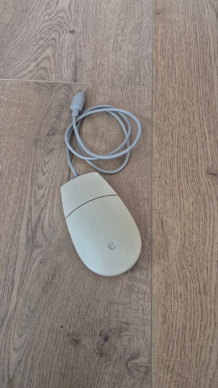 Apple Desktop Bus Mouse II, Computers en Software, Muis, Gebruikt, Ophalen of Verzenden, Apple