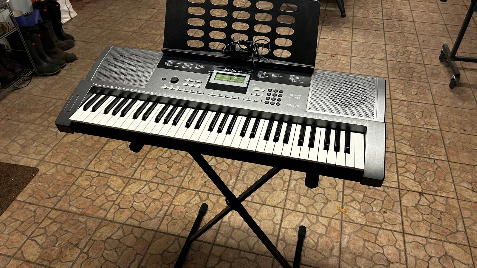 Foto 5 van Startone MK-200 Keyboard met standaard
