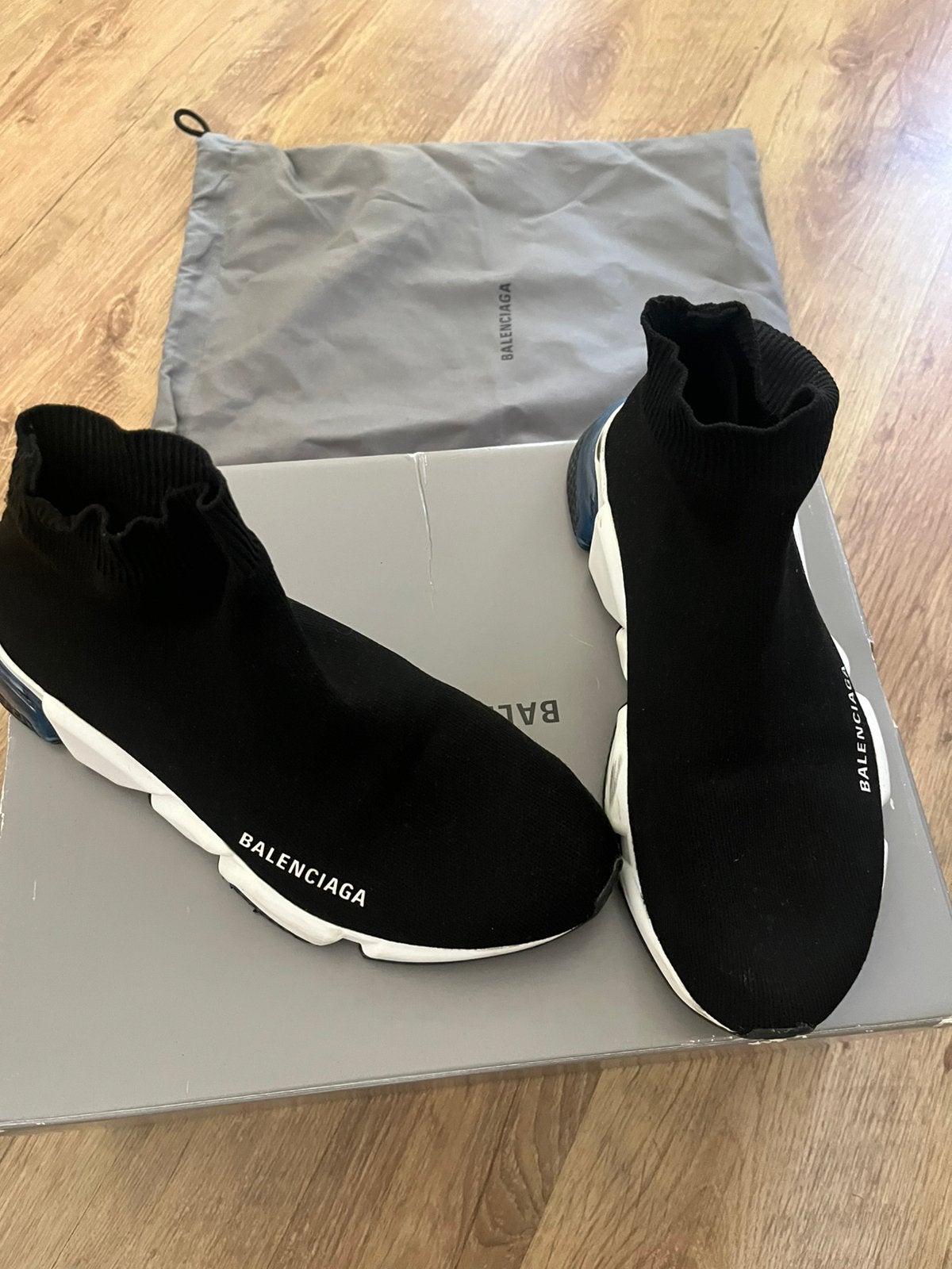 Orgineel balenciaga, Ophalen of Verzenden, Zo goed als nieuw, Zwart, Sneakers of Gympen