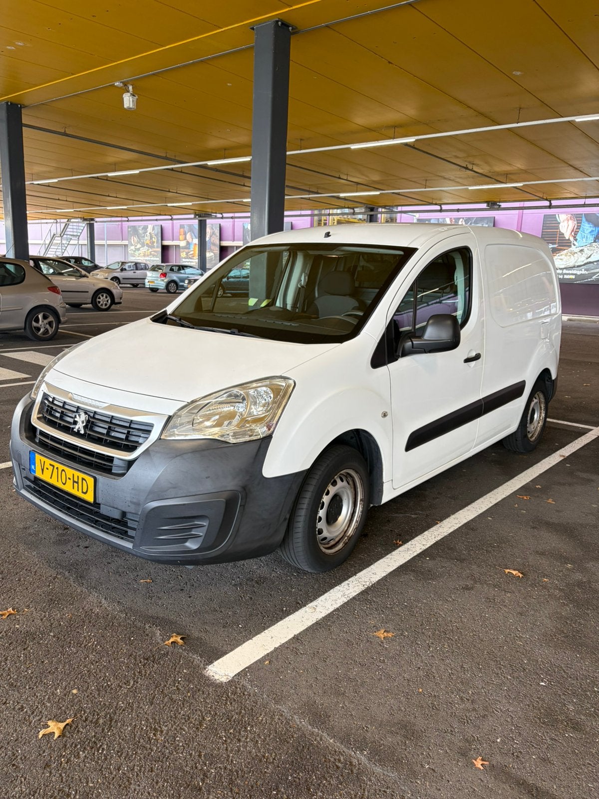 Peugeot Partner 1.6 HDI 55KW 2017 *LAGE KM STAND*, Auto's, Voorwielaandrijving, Stof, 74 pk, 4 cilinders