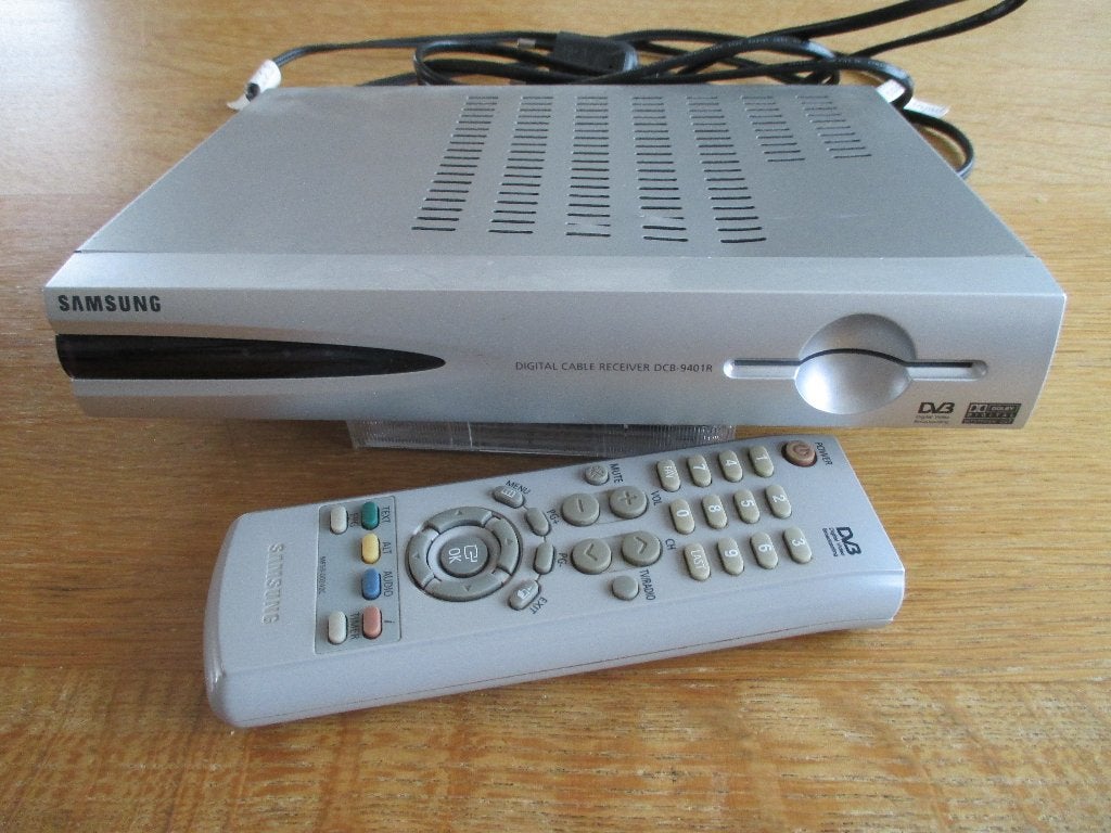 Samsung digitale kabelontvanger  DCB-9401R, Ophalen of Verzenden, Gebruikt, Origineel, Receiver of Versterker