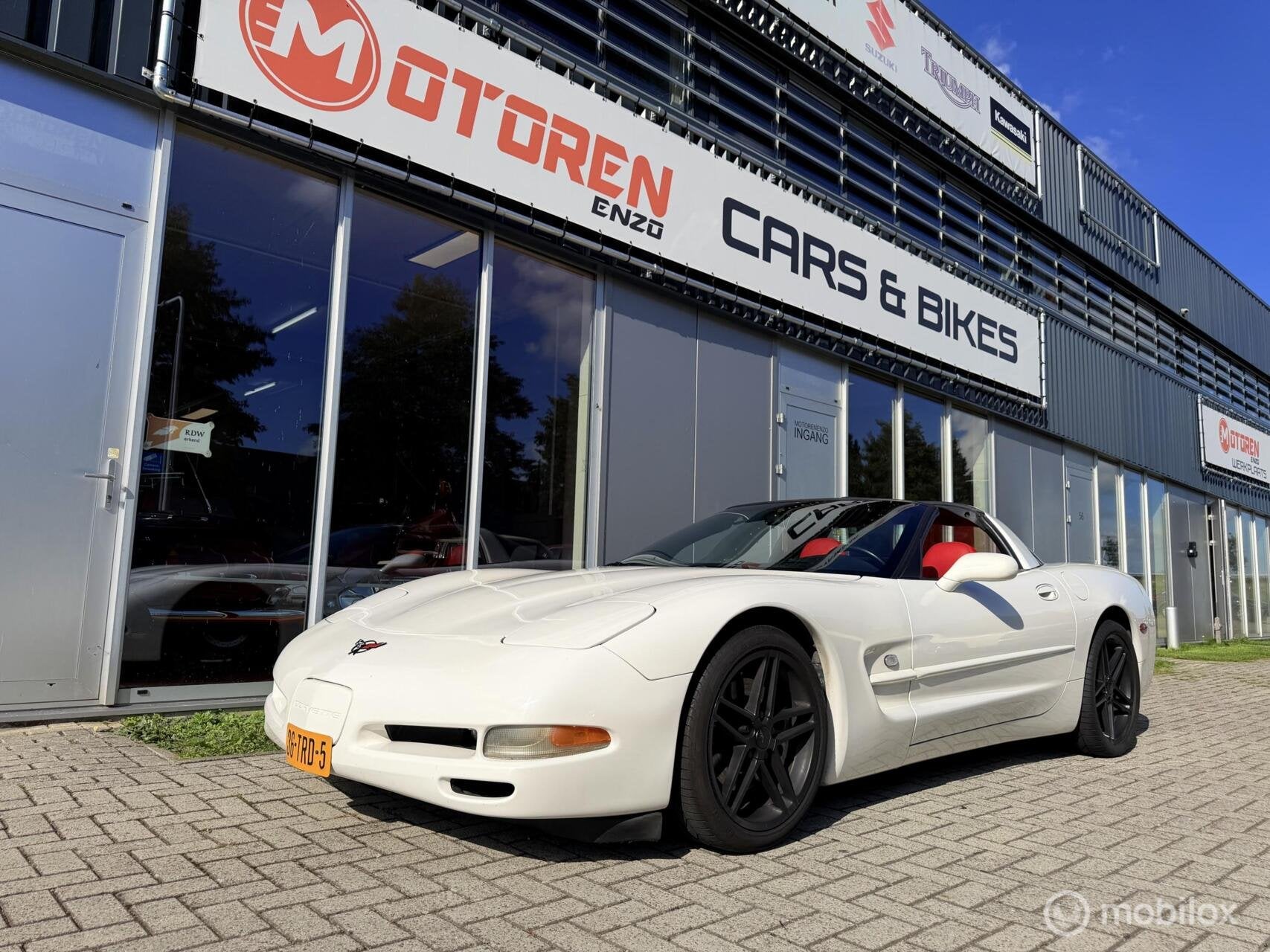 Chevrolet Corvette C5 LS1 5.7 V8 AUT. LET OP! LAGE KM STAND, Auto's, Automaat, Achterwielaandrijving, Gebruikt, 8 cilinders