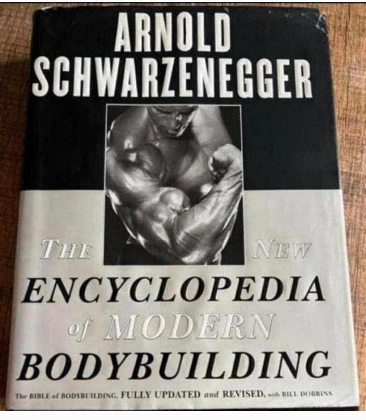 Arnold Schwarzenegger New Encyclopedia of Modern Bodybuildin, Ophalen of Verzenden, Zo goed als nieuw