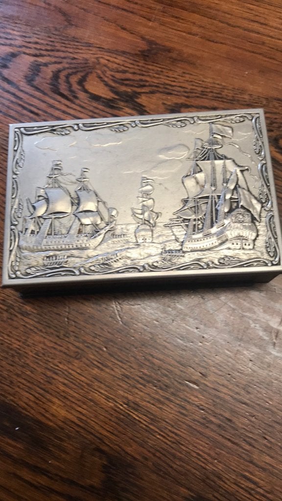 Sigarettendoosje, Ophalen of Verzenden, Zo goed als nieuw, Sigarenbandjes