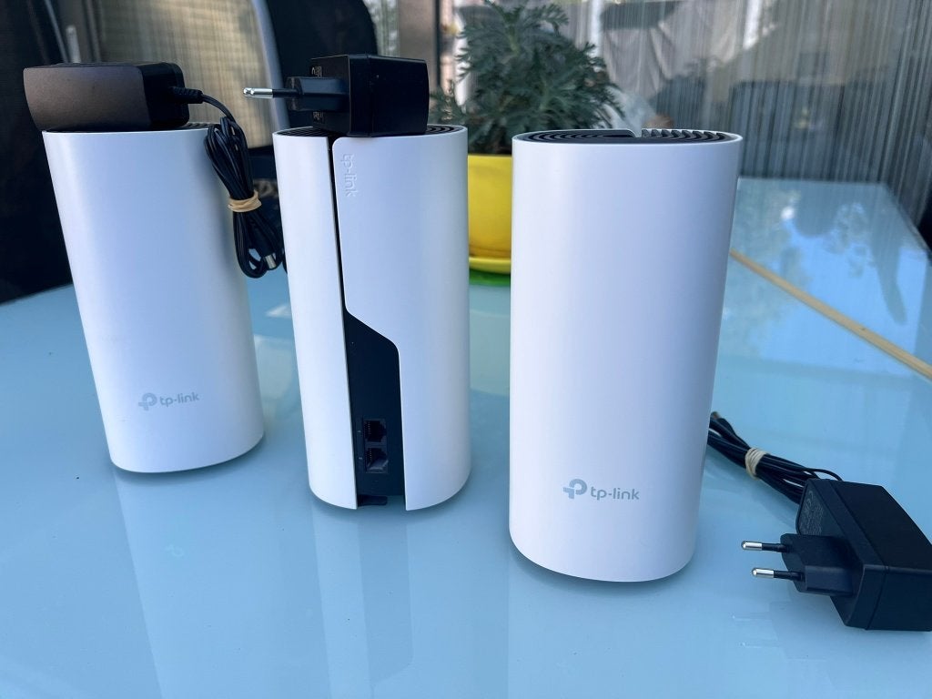 TP-Link Deco M4 V4.0 AC1200 Mesh WiFi – 3 stuks + adapters, Computers en Software, WiFi-versterkers, Ophalen of Verzenden, Gebruikt