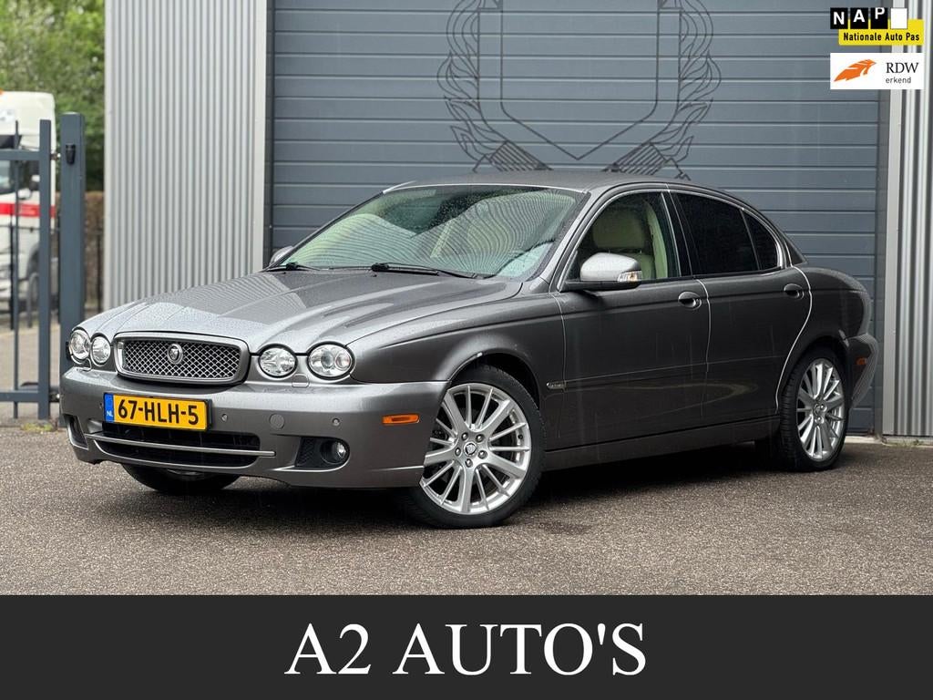 Jaguar X-type 3.0 V6 Executive Automaat|Leer|Nap, Auto's, Jaguar, Gebruikt, Beige, Navigatiesysteem, Bedrijf