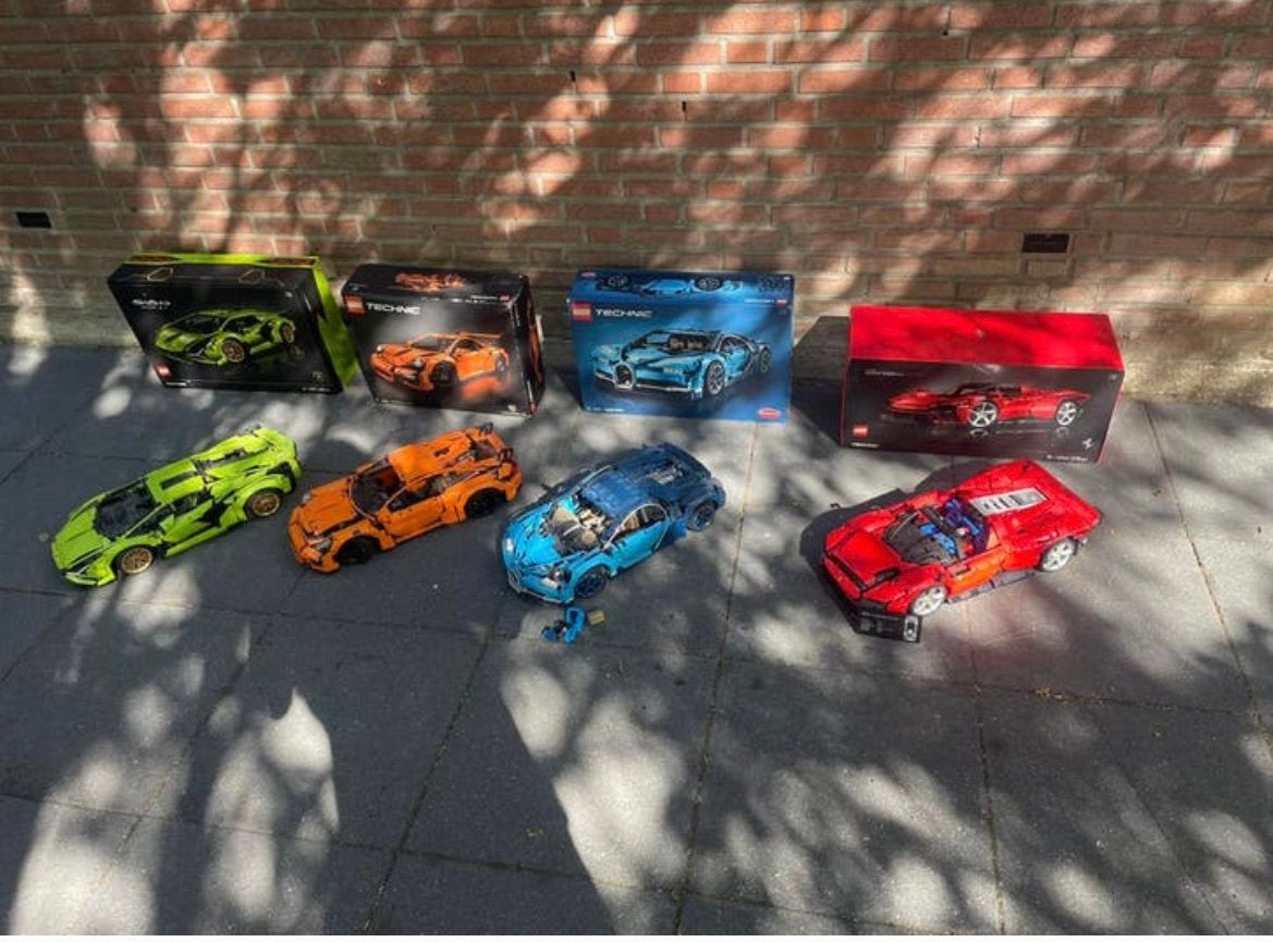 Lego technic supercars, Ophalen, Zo goed als nieuw