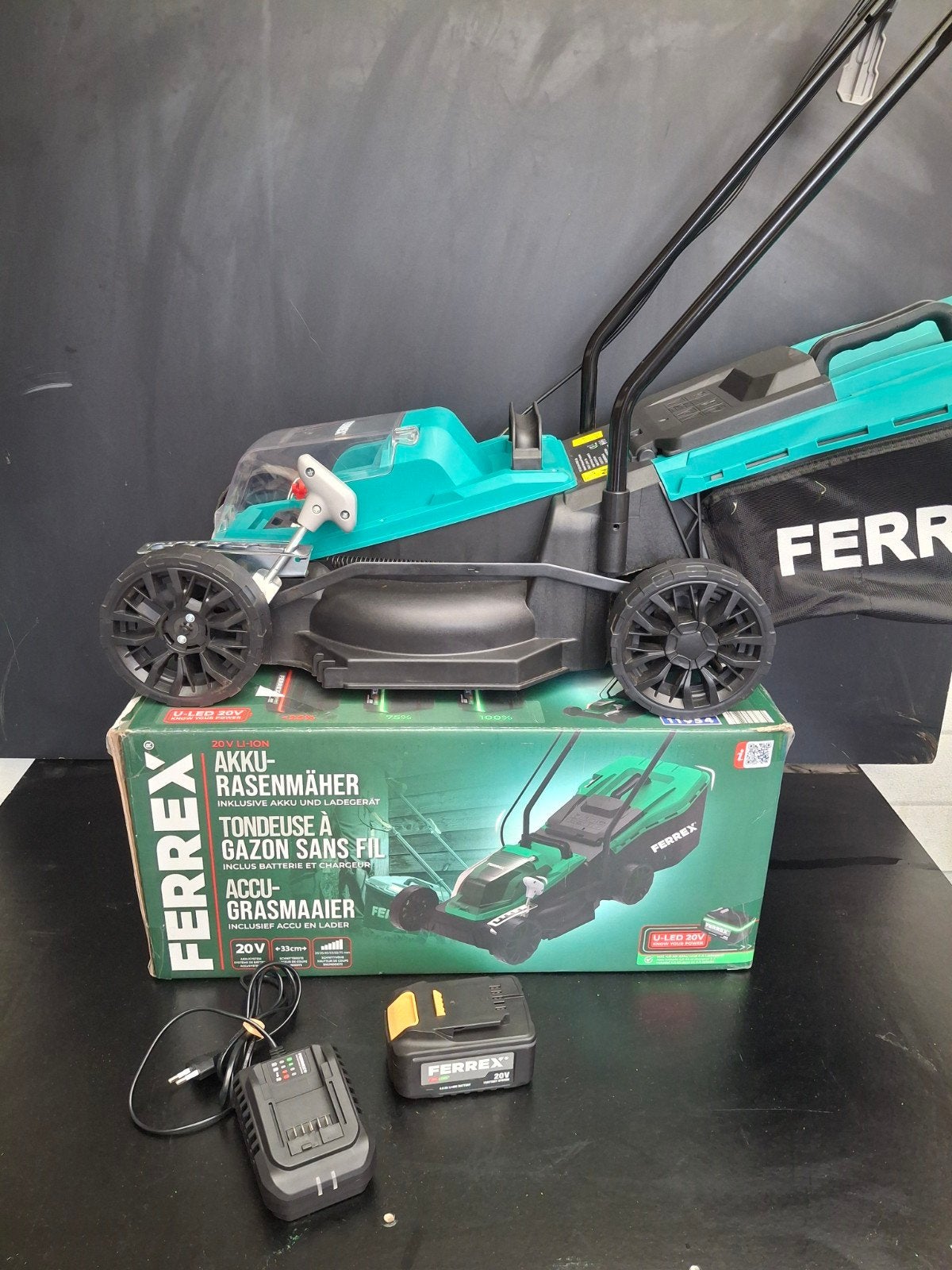 Ferrex Accu-grasmaaier  met accu en lader, Cirkelmaaier, Ferrex, Accu-grasmaaier, Ferrex Power Tools