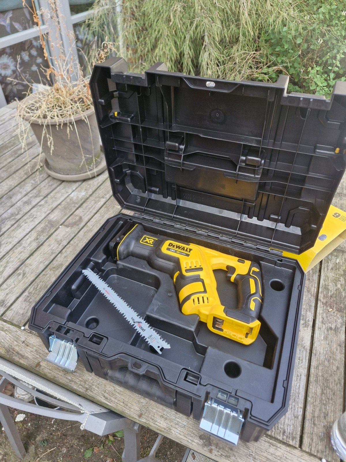 DeWalt Reciprozaag 18V XR in koffer, Ophalen of Verzenden, Zo goed als nieuw, Reciprozaag, DeWalt