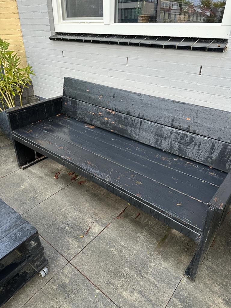 Zwarte tuinbank steigerhout met kussens opknappertje, Tuin en Terras, Tuinbanken, Ophalen, Gebruikt, Hout