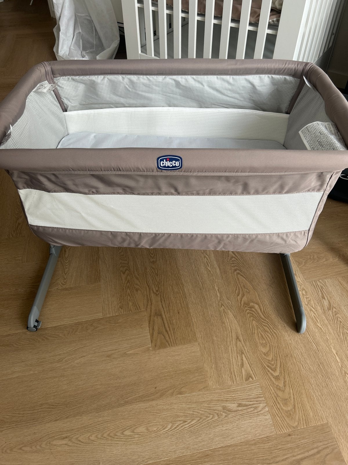 Chicco Next2Me Co-Sleeper Wieg -  nieuw, Kinderen en Baby's, Ophalen, Nieuw, 70 tot 85 cm, Matras