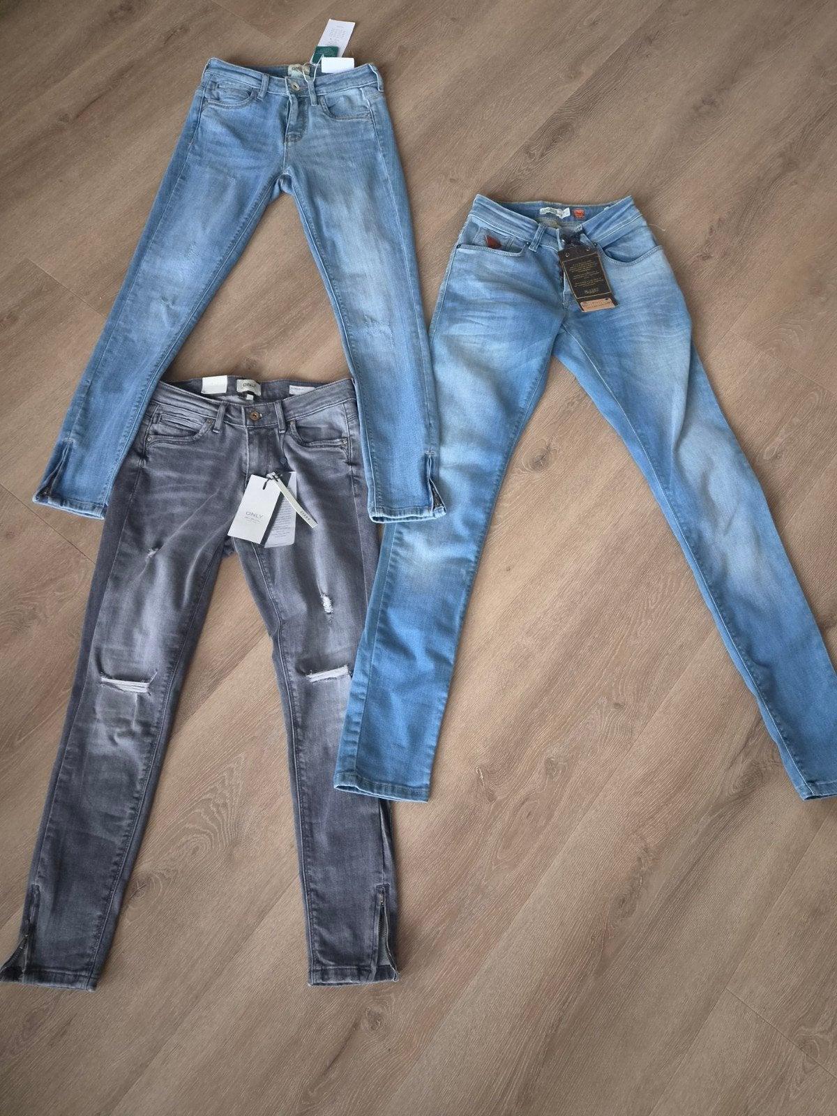partij jeans cars only 27 30 27 32 kaartjes, Ophalen of Verzenden, Nieuw, Blauw, W27 (confectie 34) of kleiner