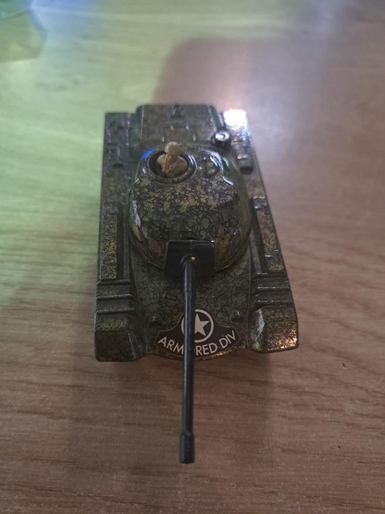 Matchbox battle kings K-102 M48 A28, Ophalen