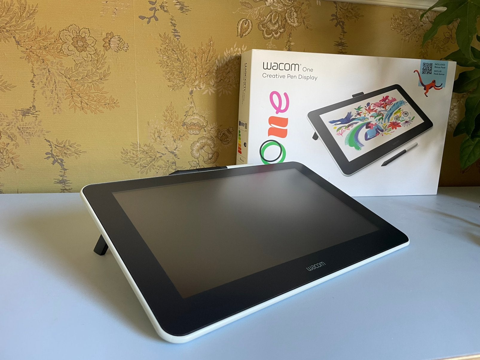 Wacom One tekentablet 13,3 inch, Computers en Software, Tekentablets, Ophalen of Verzenden, Zo goed als nieuw