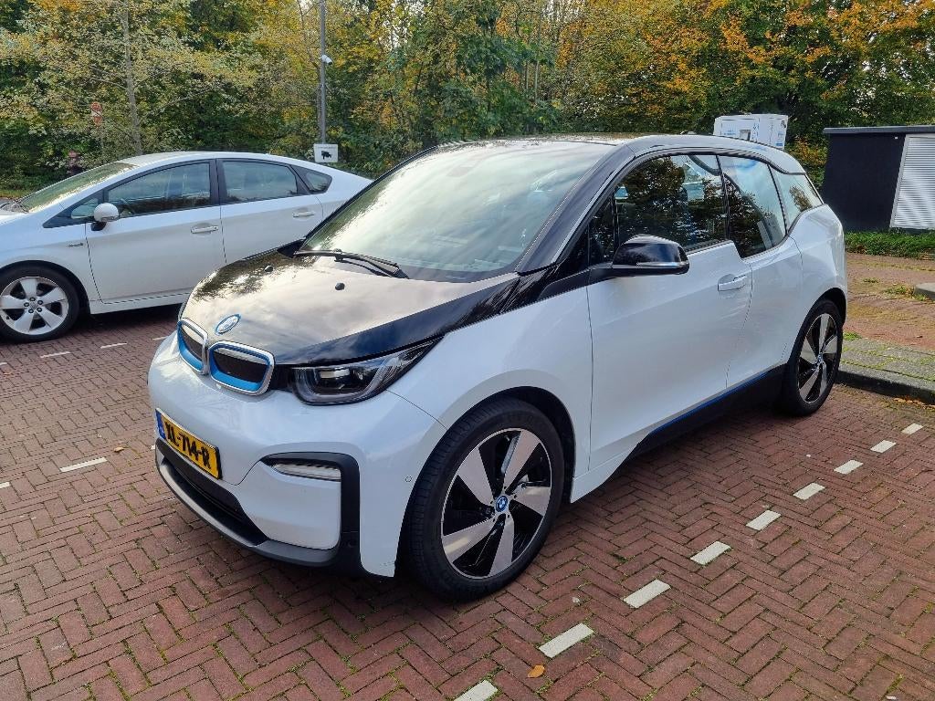 BMW i3 170pk (120 Ah) 2019 Excellent condition, Auto's, BMW, Automaat, 50 €/maand, 4 stoelen, Navigatiesysteem