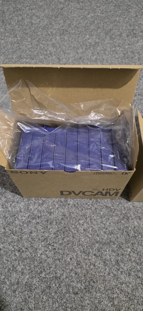 Sony dvcam cassettes. Nieuw in doosje, (Video)band, Hi 8, Ophalen of Verzenden