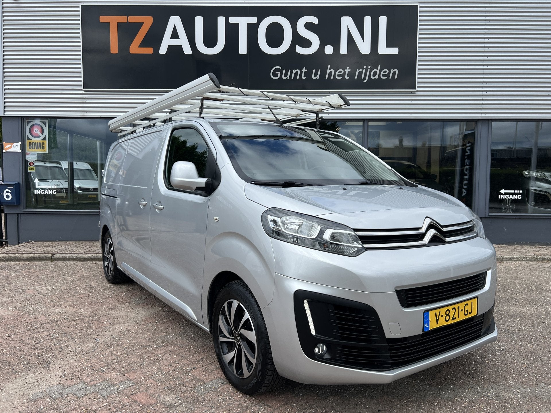 Citroën Jumpy 1.6 BlueHDI L2 Led/Navi/Trekhaak/Imperiaal, Voorwielaandrijving, Gebruikt, 4 cilinders, Citroën