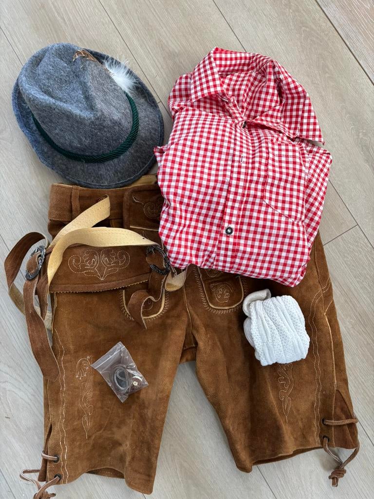 Lederhosen compleet in nieuwstaat, Ophalen of Verzenden, Zo goed als nieuw, Maat 52/54 (L)