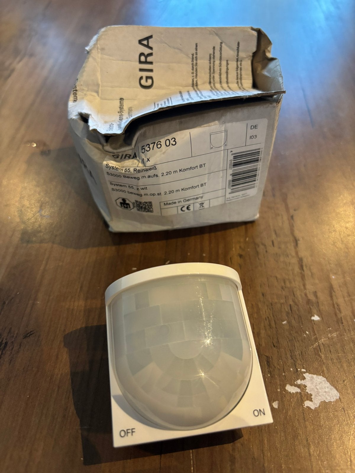 Gira System 55 Bewegingsmelder 2,20 m – Wit (5376 03), Ophalen, Nieuw, Gira, Schakelaar
