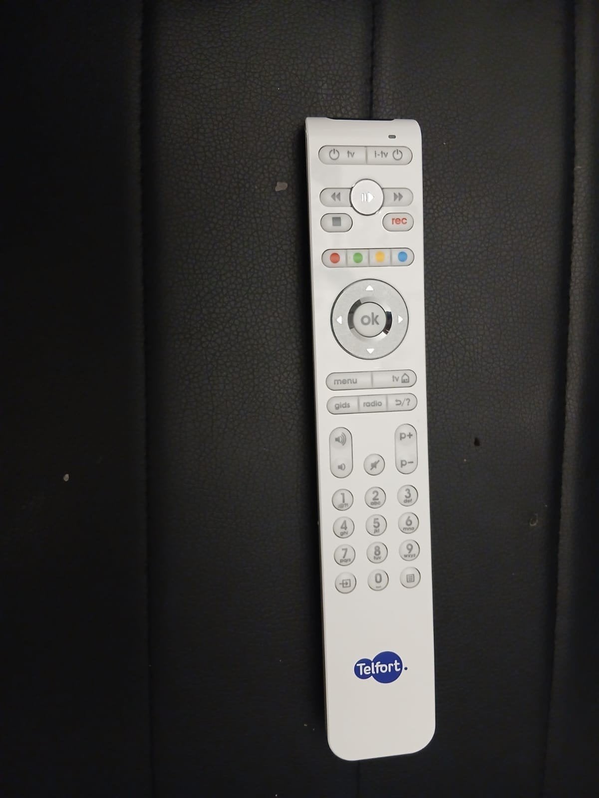 Telfort afstandsbediening voor TV en mediabox, Ophalen of Verzenden, Nieuw, Origineel, Tv