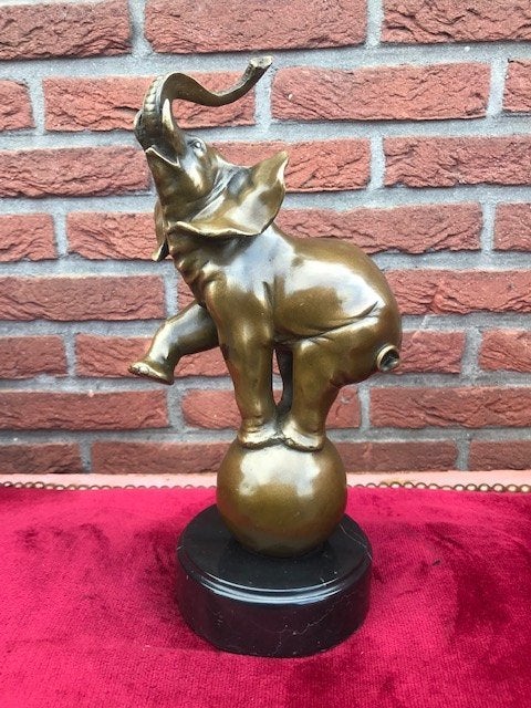 balancerende olifant, brons en marmer, Antiek en Kunst, Ophalen of Verzenden