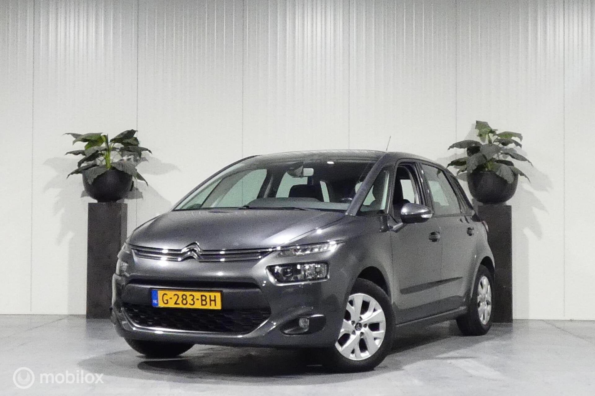 Citroen C4 Picasso 1.2 PureTech Live, Voorwielaandrijving, Gebruikt, Euro 6, 1199 cc