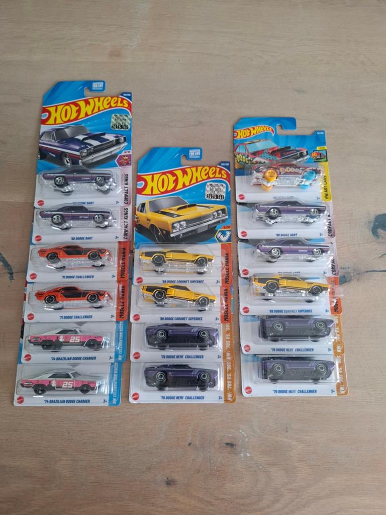 Hot Wheels Dodge mainlines 1/3, Ophalen of Verzenden, Nieuw, Auto