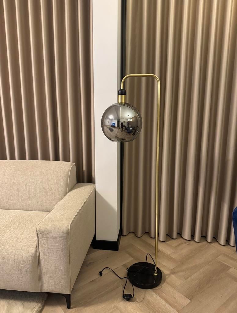 Lucide bollen vloerlamp, Huis en Inrichting, Lampen | Vloerlampen, Ophalen of Verzenden, Zo goed als nieuw, Metaal, 150 tot 200 cm