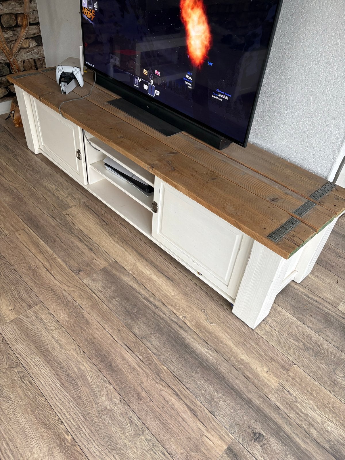 Robuust TV-meubel met landelijke uitstraling, Ophalen, Gebruikt, 150 tot 200 cm, Minder dan 100 cm