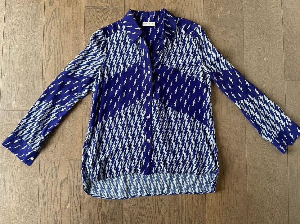 Leuke opvallende blouse van Sandro, Ophalen of Verzenden, Zo goed als nieuw, Maat 36 (S), Blauw