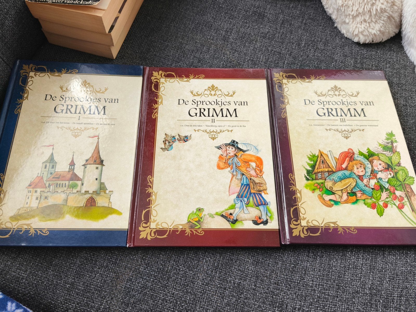 De sprookjes van Grimm deel 1,2 en 3, Verzenden, Zo goed als nieuw