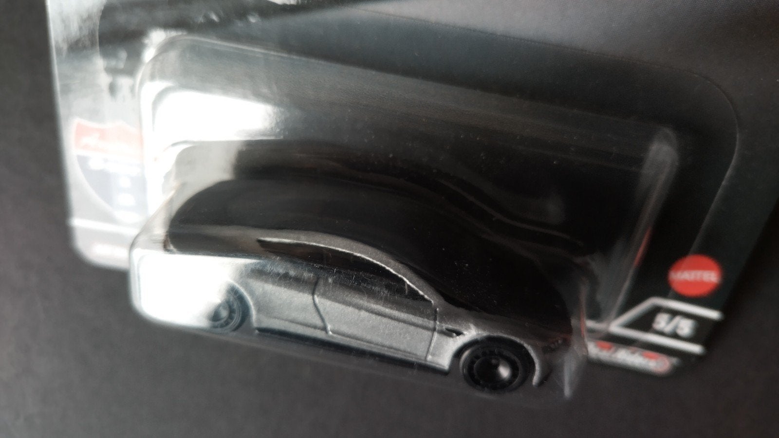 Tesla Roadster 1:64 Hotwheels Premium Pol, Hobby en Vrije tijd, Modelauto's | Overige schalen, Auto, Verzenden, Nieuw, M