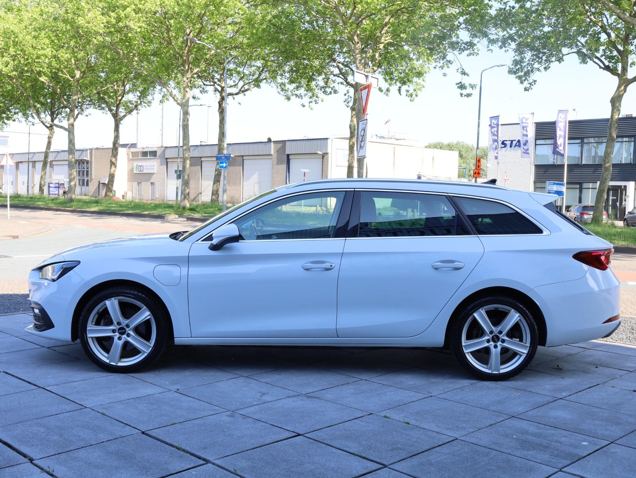 Seat Leon Sportstourer 1.4 TSI eHybrid PHEV 204PK | Achterui, 1556 kg, Stof, Gebruikt, Euro 6