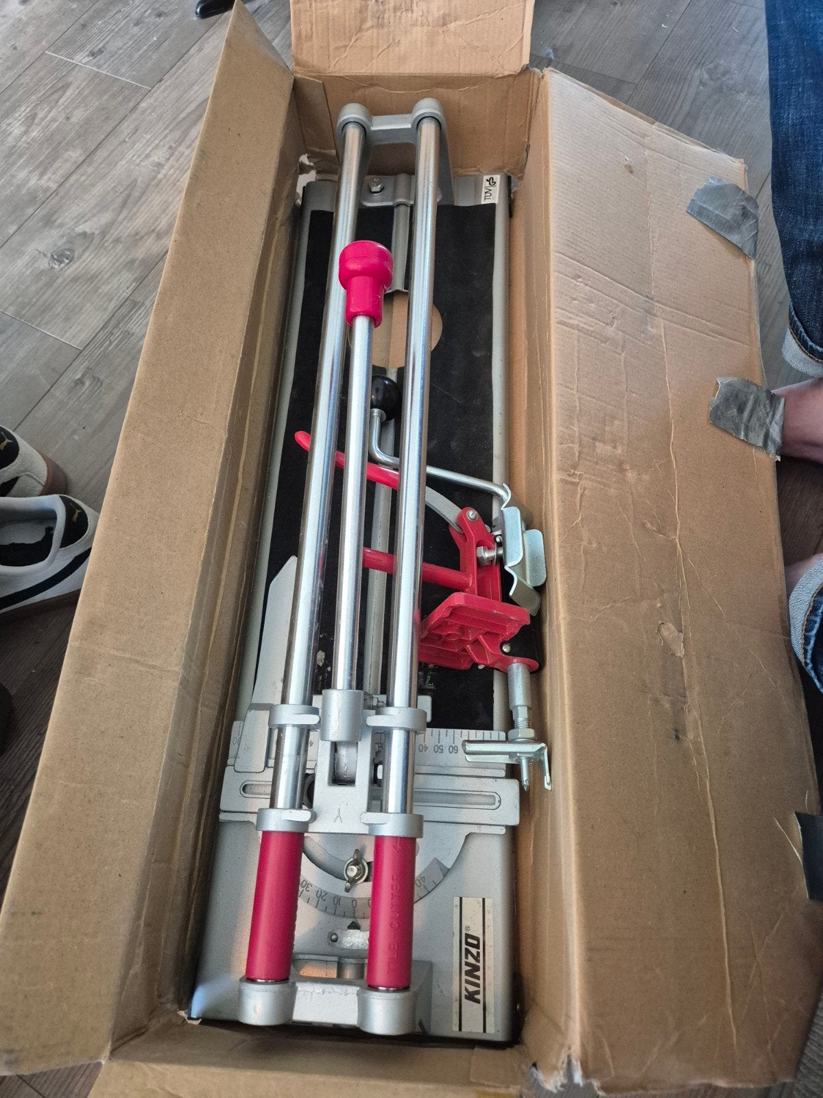 Kinzo tegelsnijder 400 mm, Doe-het-zelf en Verbouw, Ophalen of Verzenden, Nieuw, Snijgereedschap, Overige merken