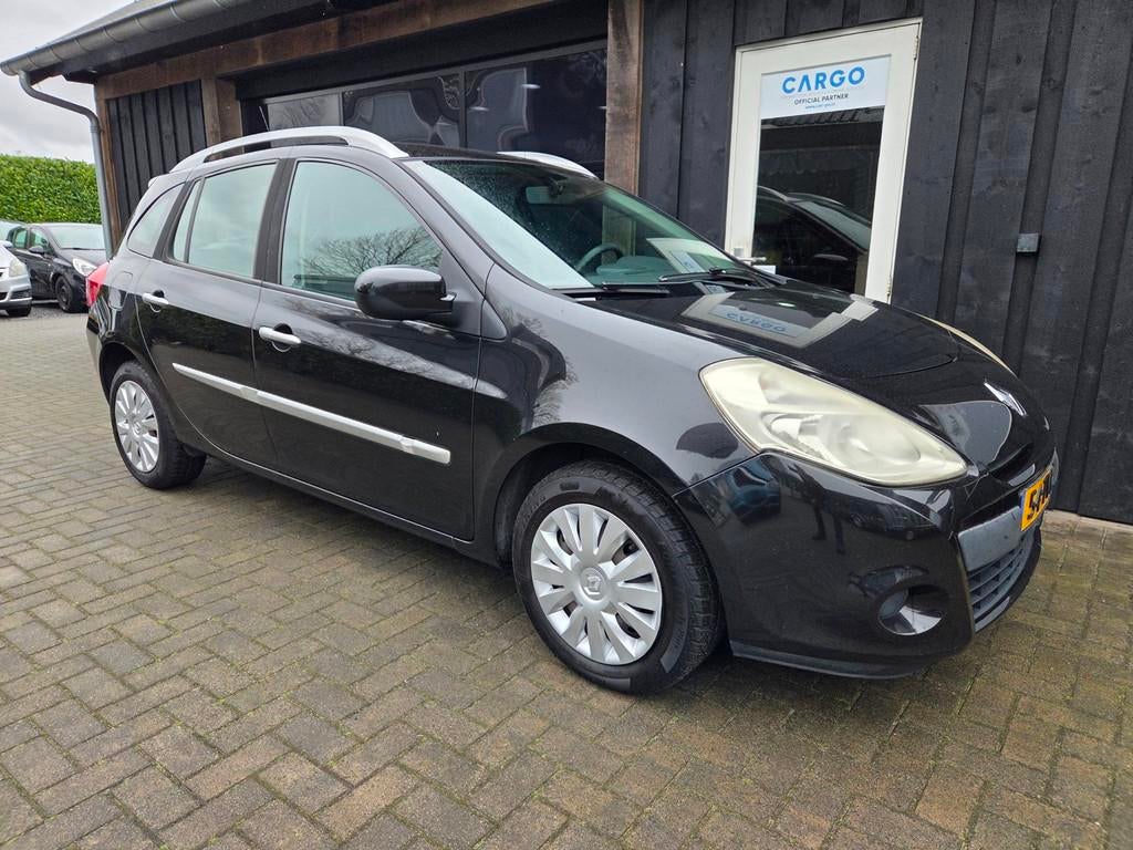 Renault Clio 1.5 dCi Rip Curl *LEES TEKST*, Voorwielaandrijving, 1160 kg, 4 cilinders, Origineel Nederlands