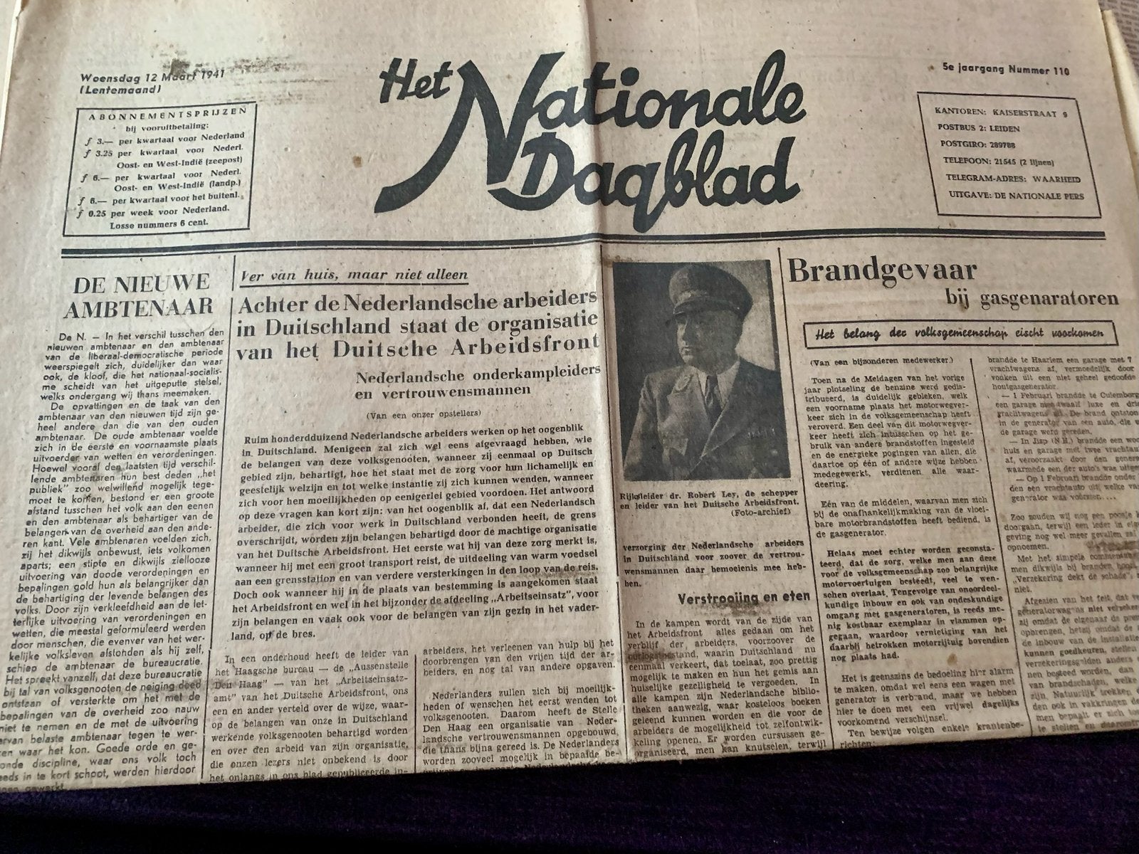 Het Nationaal Dagblad, 13 stuks: 3x 1940, 6x 1941, 4x 1944, Verzamelen, Ophalen of Verzenden, Overige soorten, Nederland, Boek of Tijdschrift