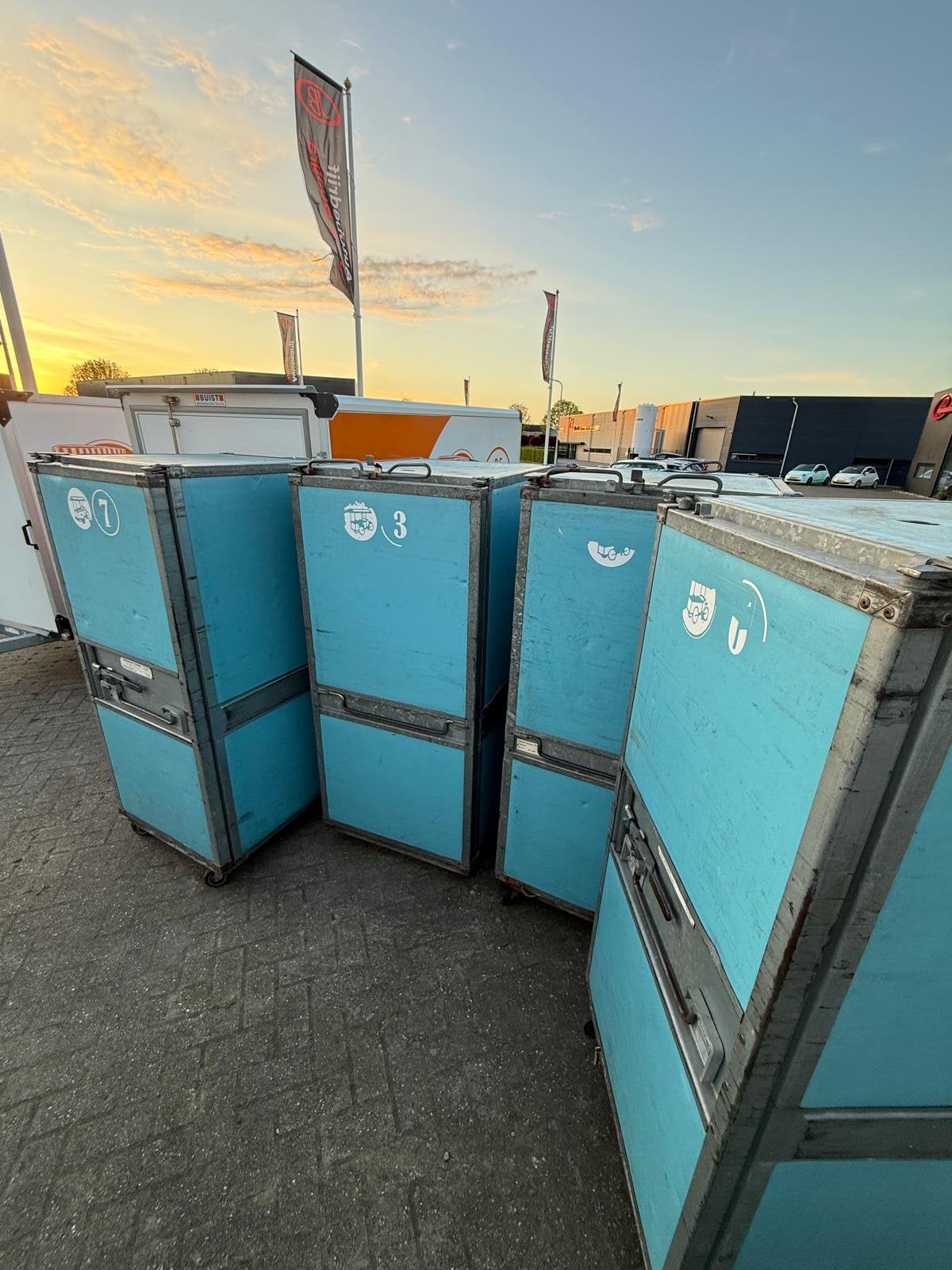 Geïsoleerde thermo rolcontainer / ISO koelcontainer, 100 liter of meer, Ophalen, Gebruikt, Transportkar