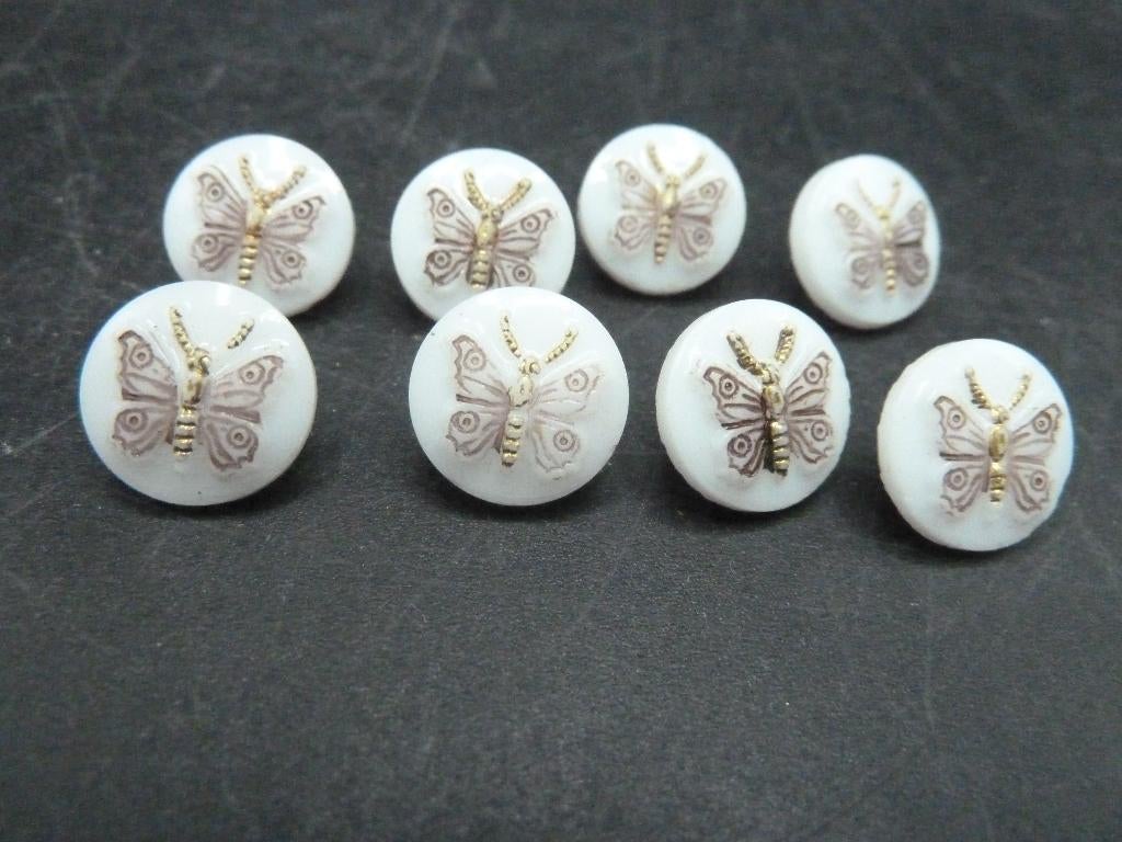 8 vintage glazen knoopjes met vlinder, Hobby en Vrije tijd, Ophalen of Verzenden, Nieuw, Knoop of Knopen