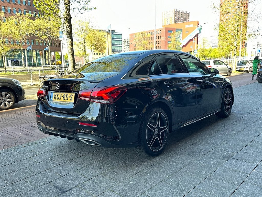 Mercedes-Benz A-klasse 250 e Business Solution AMG Limited C, Auto's, Mercedes-Benz, Gebruikt, Euro 6, 4 cilinders, 15 kWh