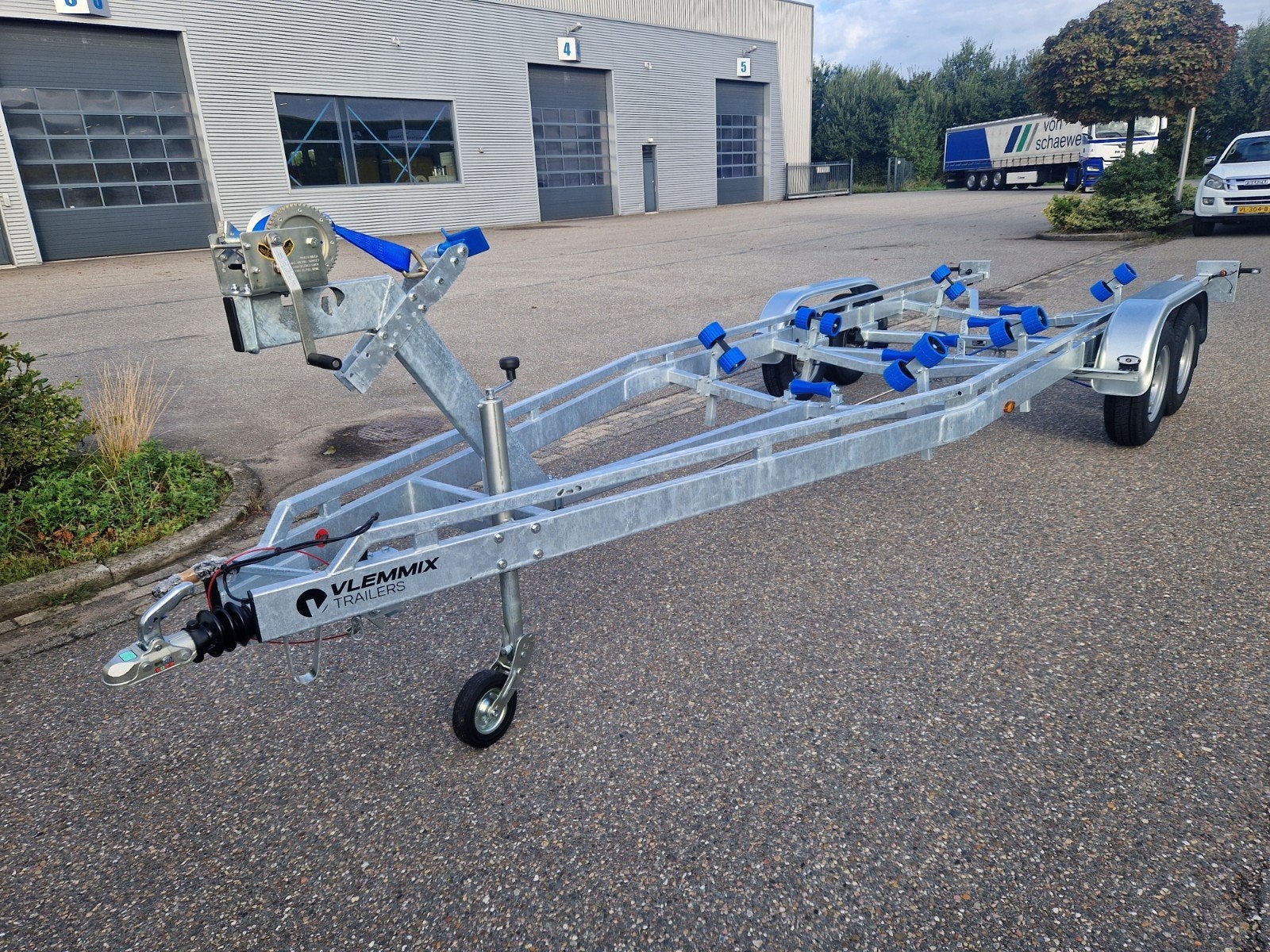 Vlemmix tandemas trailer type 2700/700+ wegklapbare LED