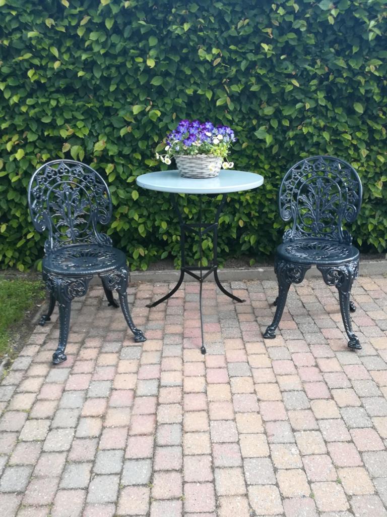 Bistro tuinset donker grijs, Tuin en Terras, Tuinsets en Loungesets, Ophalen, Overige materialen, 2 zitplaatsen