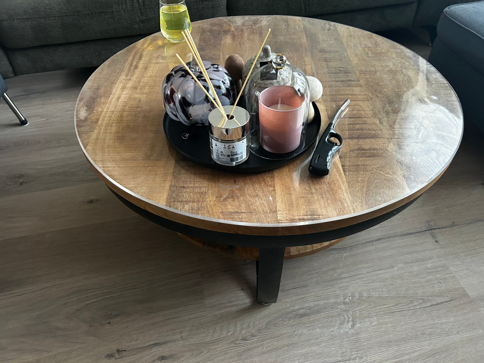 Mangohouten salontafel 90 cm doorsnee, Ophalen, Zo goed als nieuw, Rond, 50 tot 100 cm
